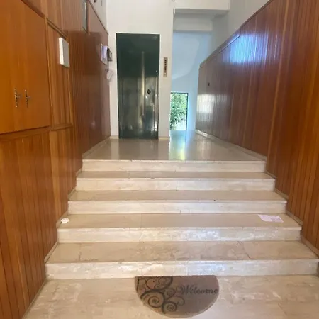 Calypso Apartment
